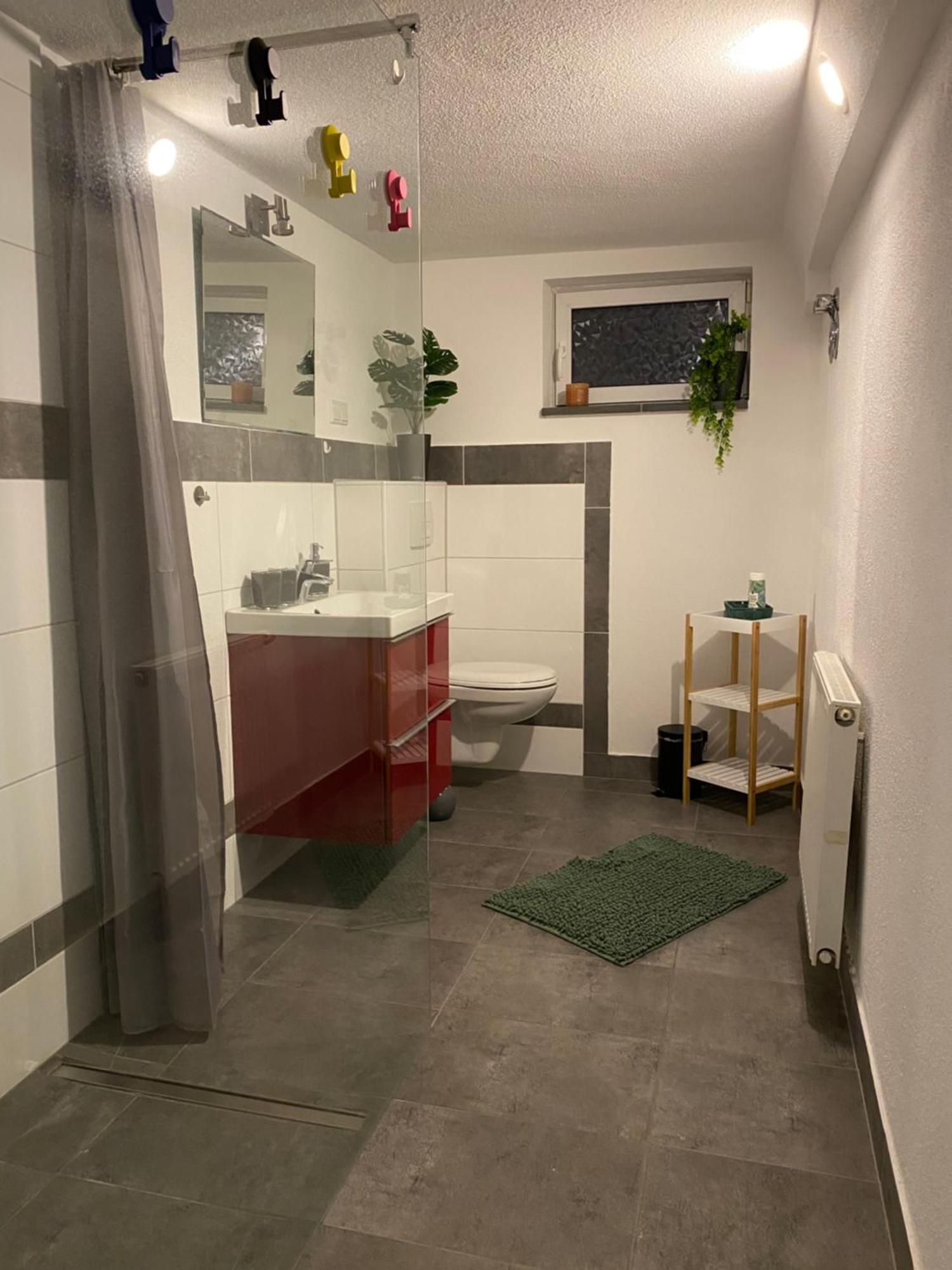 Apartment Roomy Comfort - Zwischen Heidelberg Und Mannheim Edingen-Neckarhausen Exteriér fotografie
