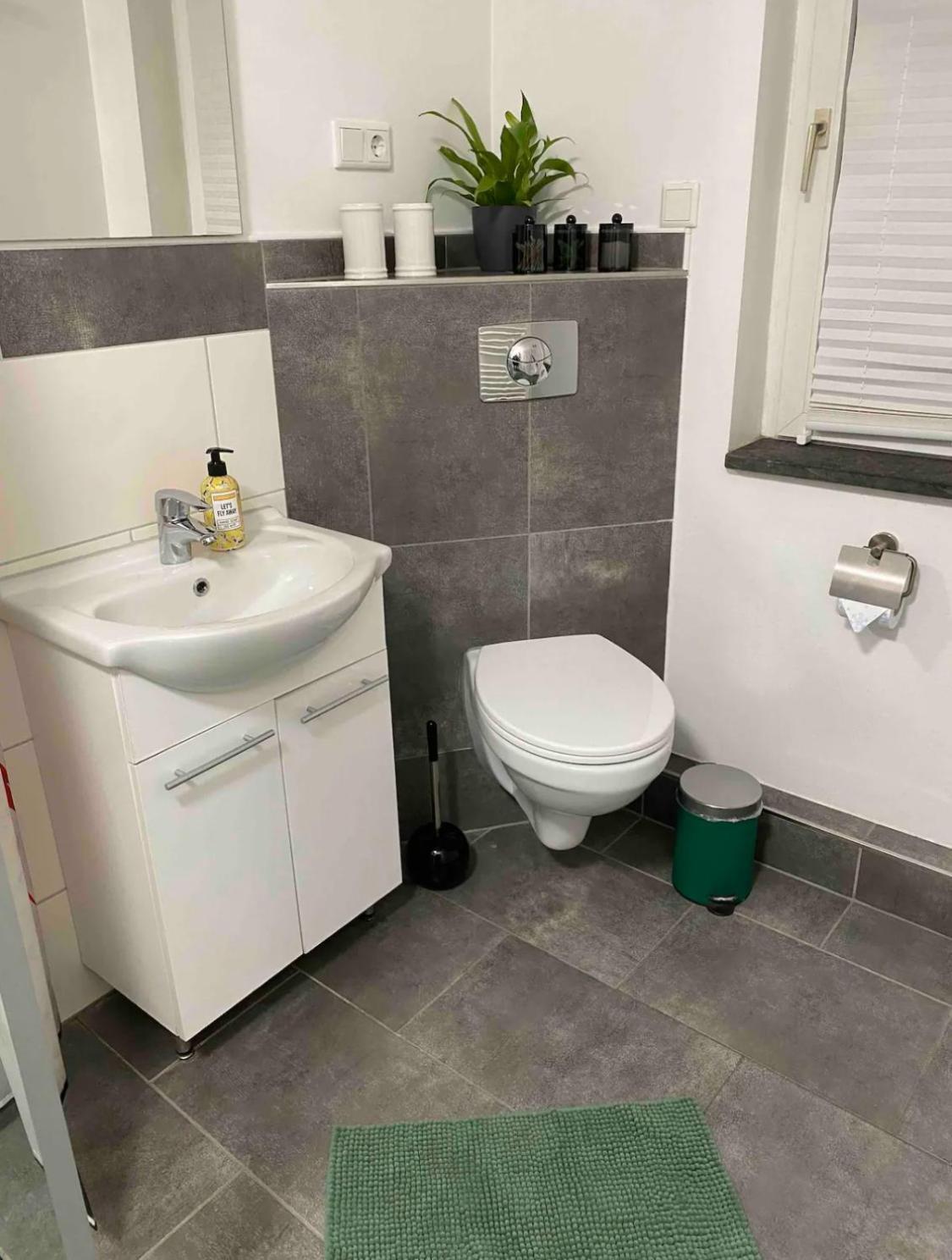 Apartment Roomy Comfort - Zwischen Heidelberg Und Mannheim Edingen-Neckarhausen Exteriér fotografie